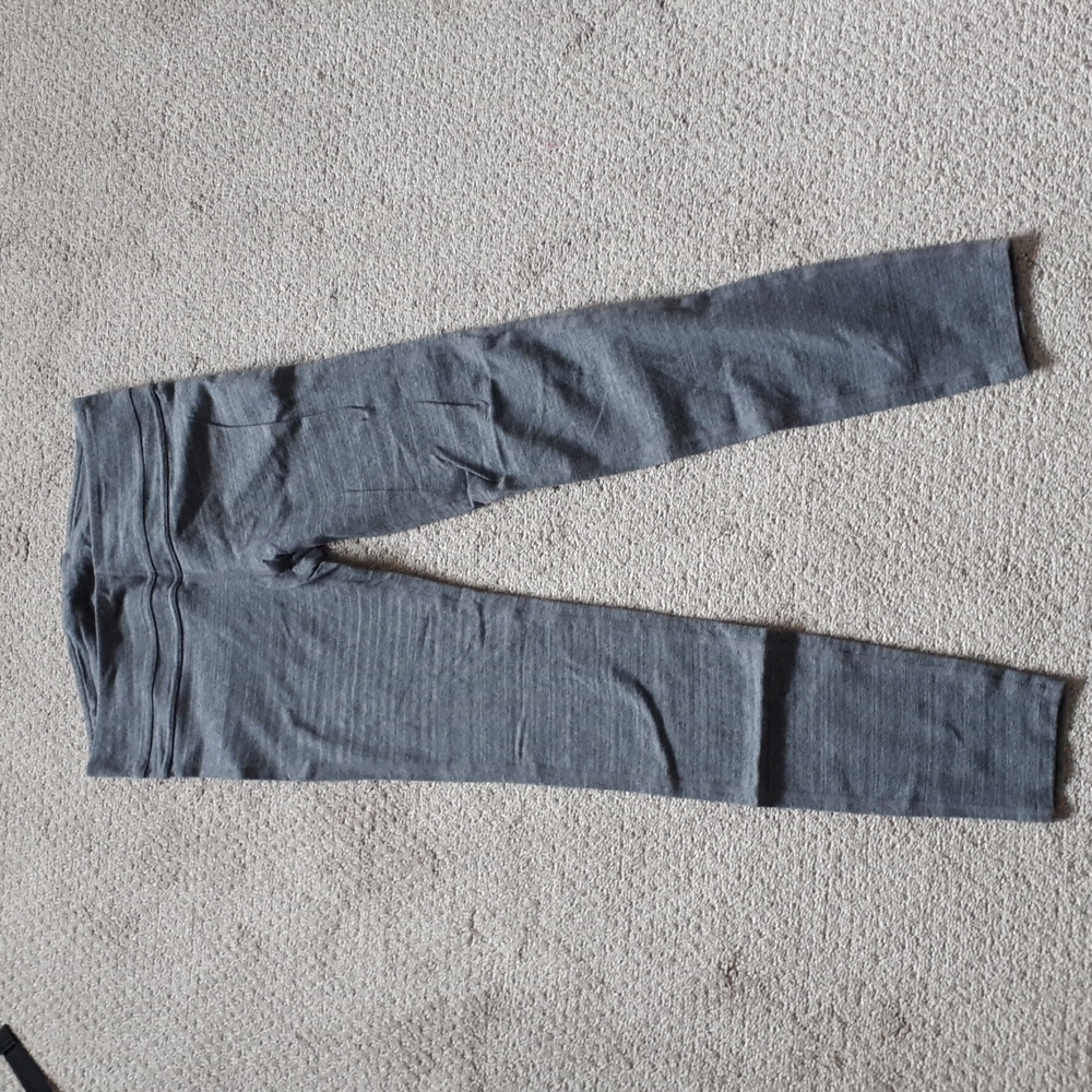 Grey space-dyed cotton Gapfit leggings